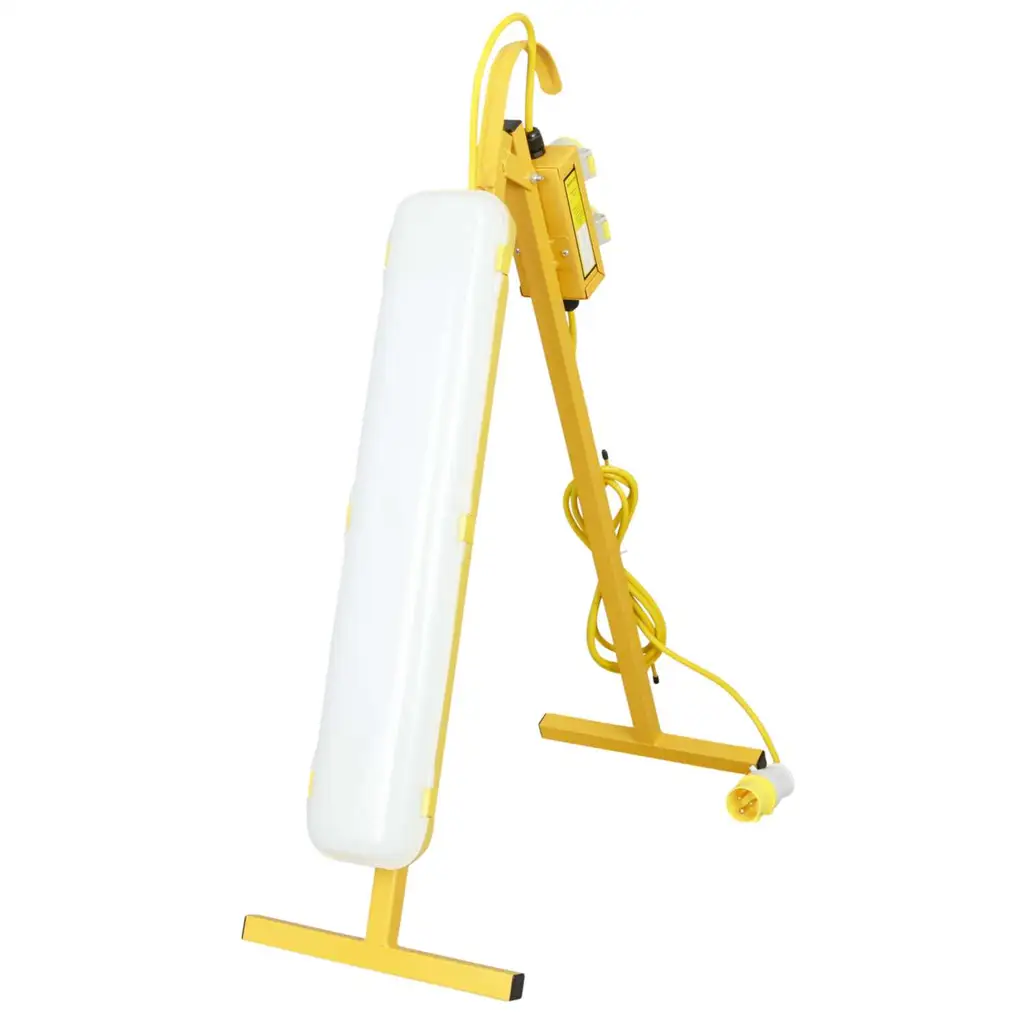 Briticent 20W 110V Plasterers Light on A Frame