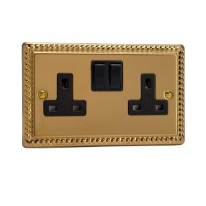 Varilight Georgian Brass 2-Gang 13A Double Pole Switched Socket - XG5B