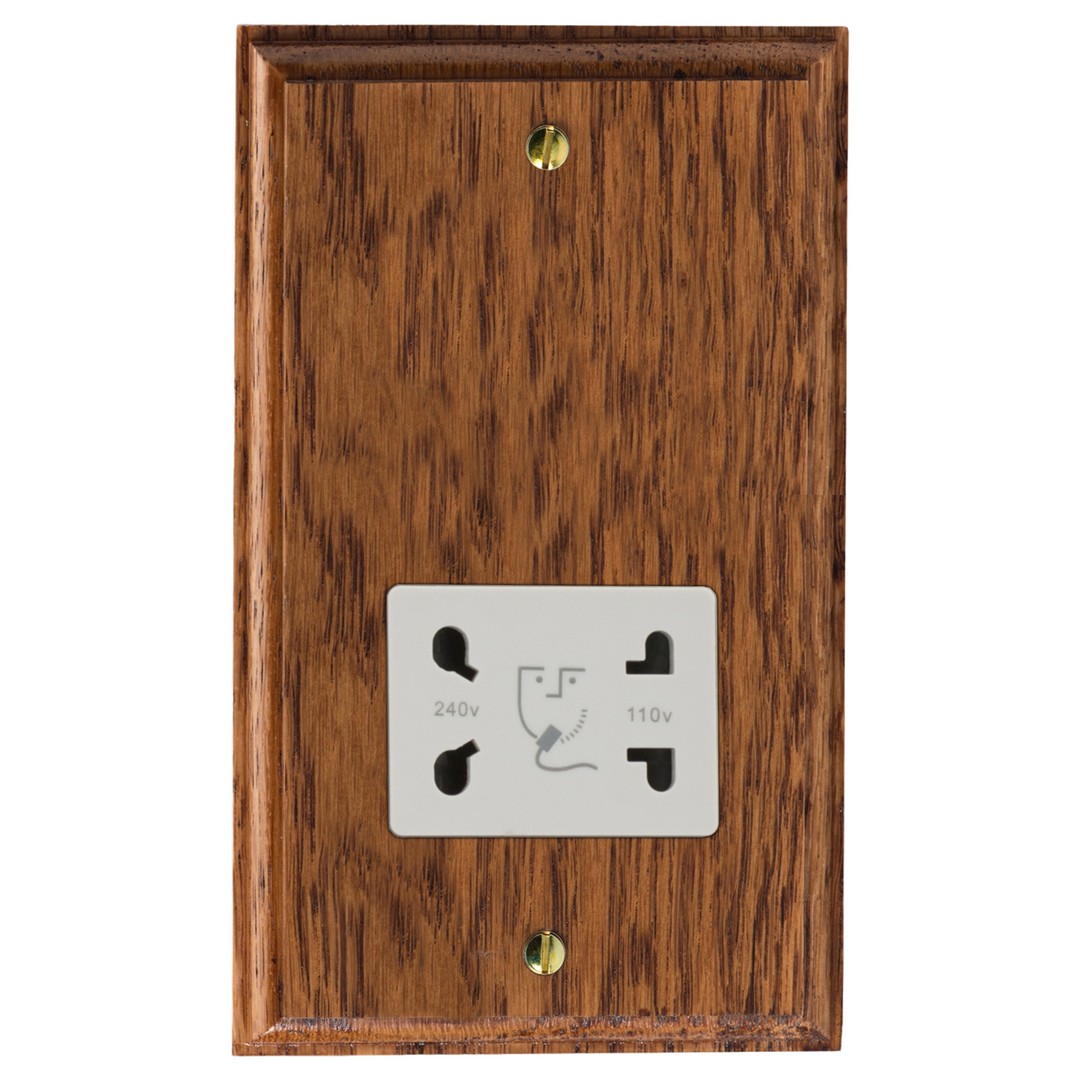 Varilight Kilnwood Dual Voltage Shaver Socket 230V/115V - XKSSMOW